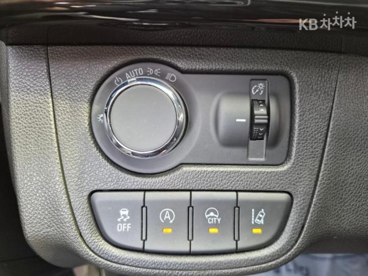 Chevrolet Spark Premier Base Type 9