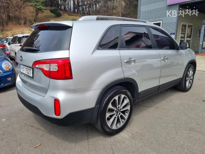 Kia Sorento New R Diesel 2.0 4WD Trendy 5