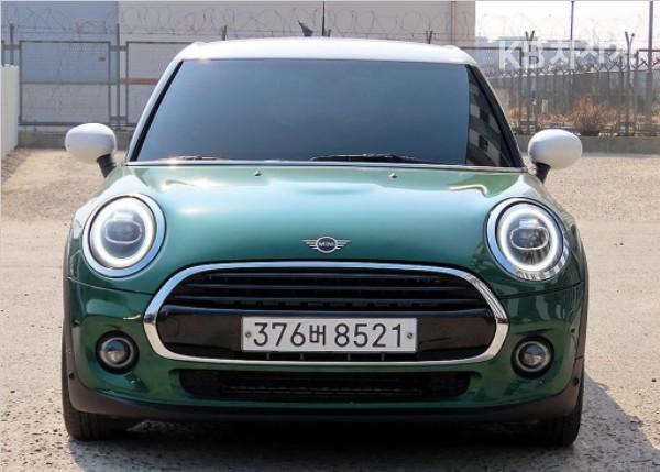 Mini Cooper 5 Duo 1.5 Base Type