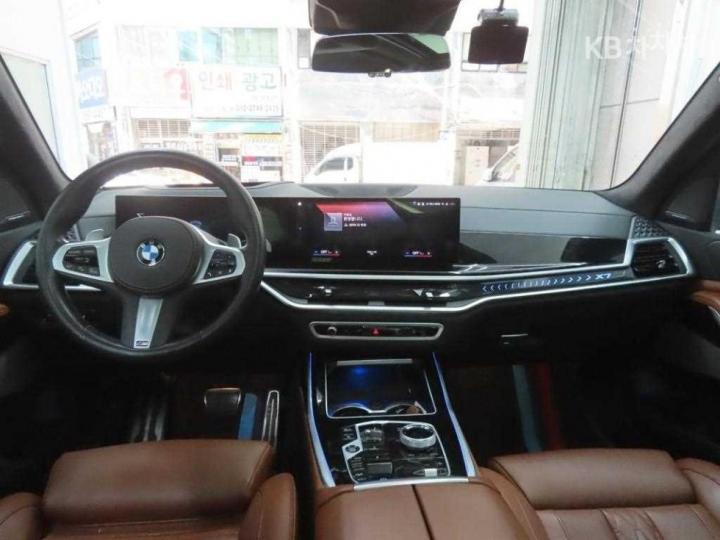 BMW X7 G07 xDrive 40d M Sport 8