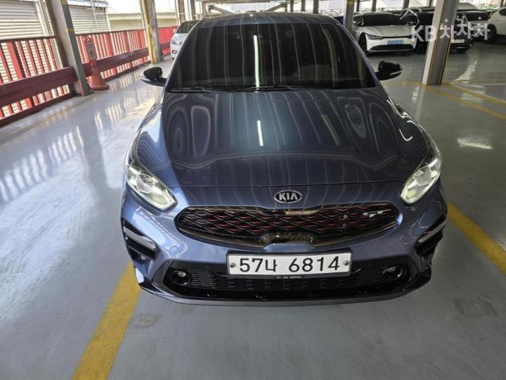 Kia K3 GT 1.6 T-GDi 5 Duo Plus 2