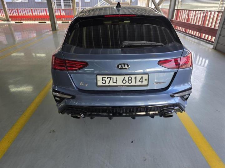 Kia K3 GT 1.6 T-GDi 5 Duo Plus 5