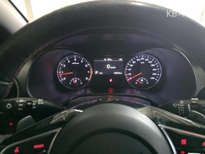 Kia K3 GT 1.6 T-GDi 5 Duo Plus 8