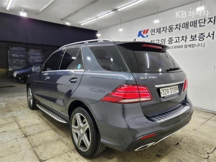 Mercedes-Benz GLE-Class W166 350d 4Matic Base Type 6