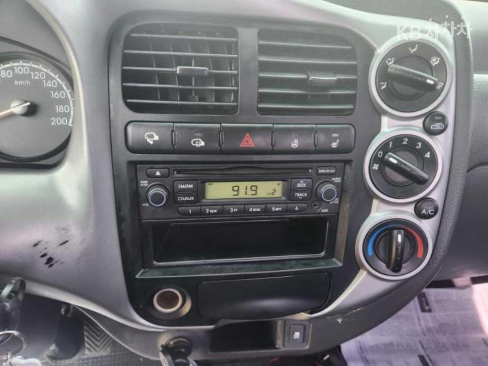 2016 - kia bongo iii