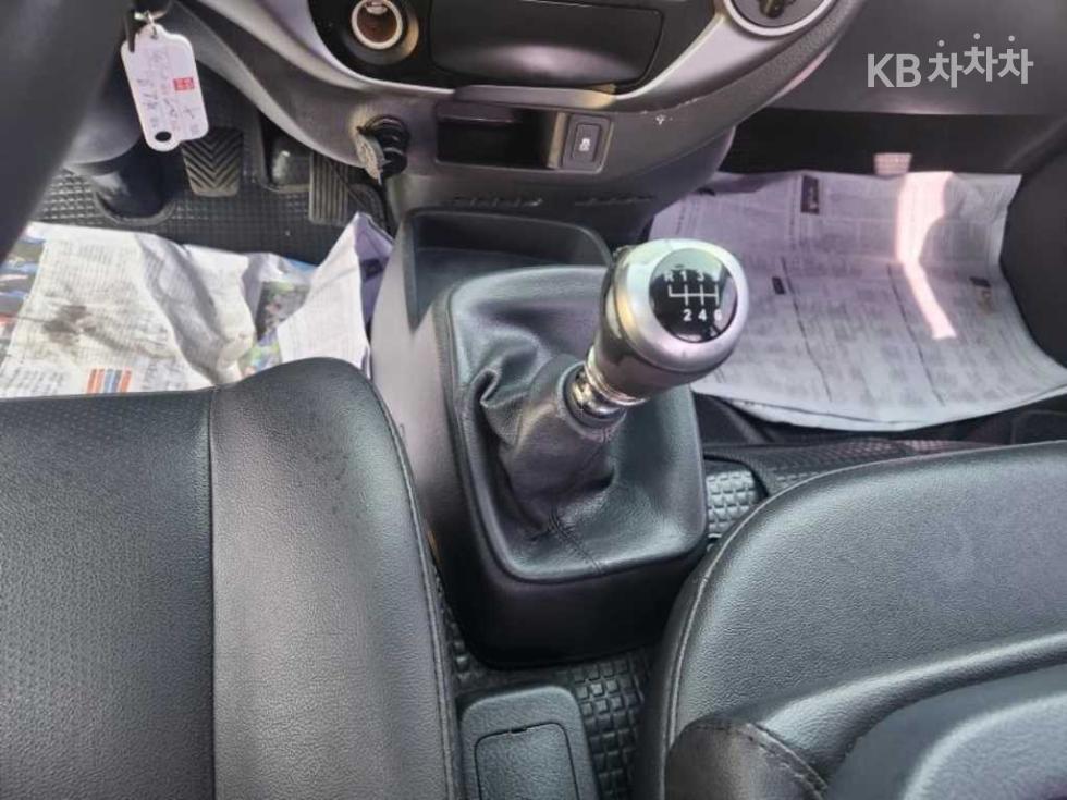 2016 - kia bongo iii