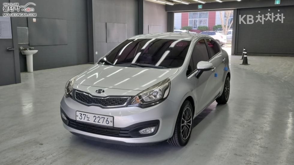 2012 kia pride