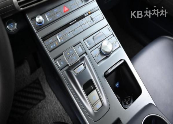 Hyundai Nexo Premium 10