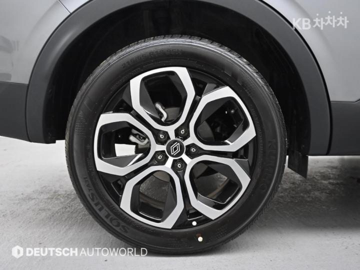 Renault Arkana 1.6 GTe Iconic 6