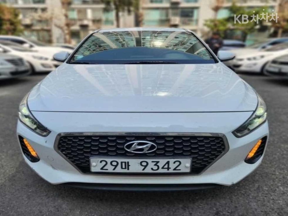 Hyundai i30 (PD) 디젤 1.6 모던 - фото 1