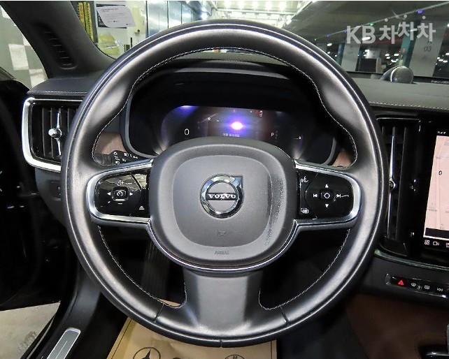 Volvo S90 T8 AWD Inscription 9