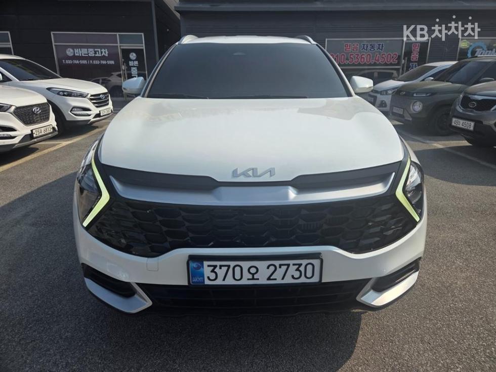2022 - kia sportage