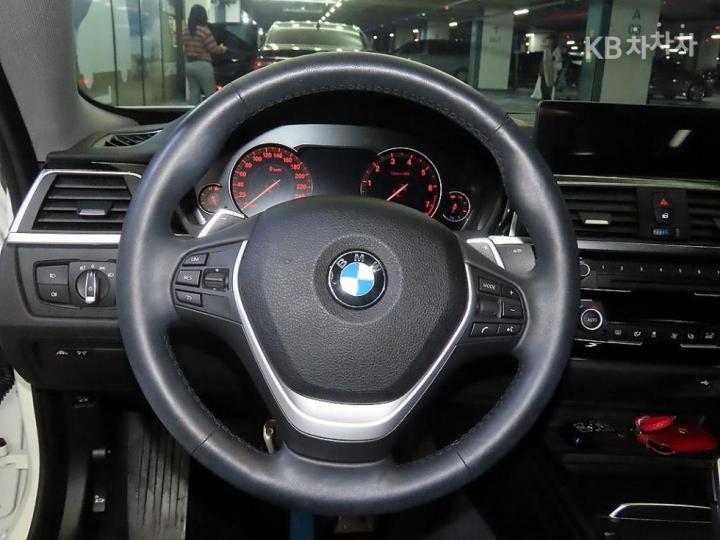 BMW 4 Series F32 420i Gran Coupe Special Edition 9