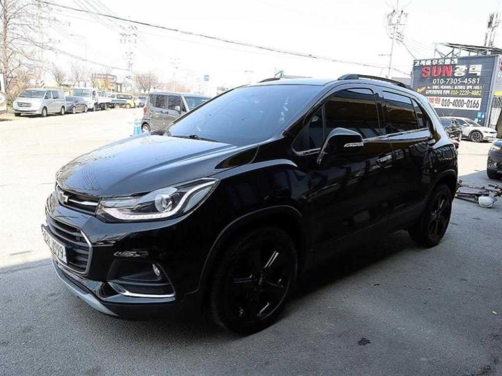 Chevrolet Trax 1.4 Perfect Black 3
