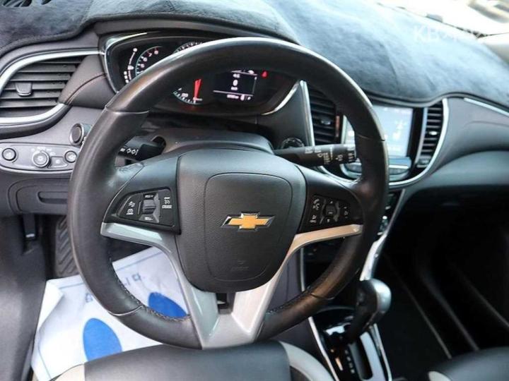 Chevrolet Trax 1.4 Perfect Black 9