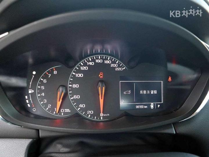 Chevrolet Trax 1.4 Perfect Black 10