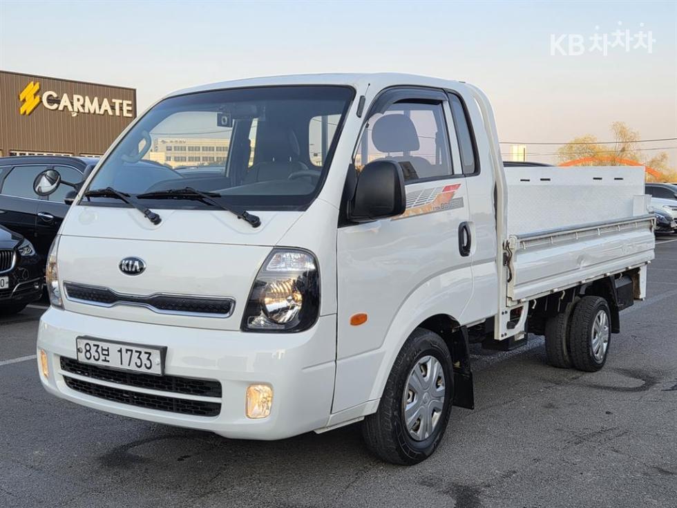Kia 봉고3 1톤 내장탑 파워게이트 초장축 킹캡 럭셔리 - фото 1