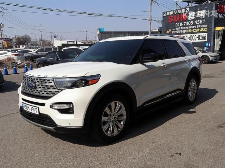 Ford Explorer Gasoline Turbo 2.3 AWD Limited 3