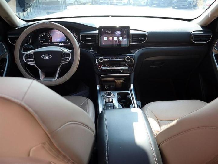Ford Explorer Gasoline Turbo 2.3 AWD Limited 6