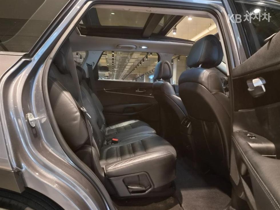 2016 - kia sorento