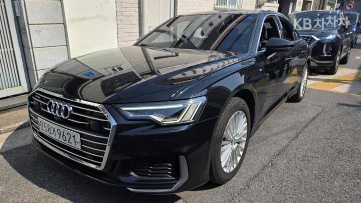 Audi A6 C8 45 TFSI Premium 3