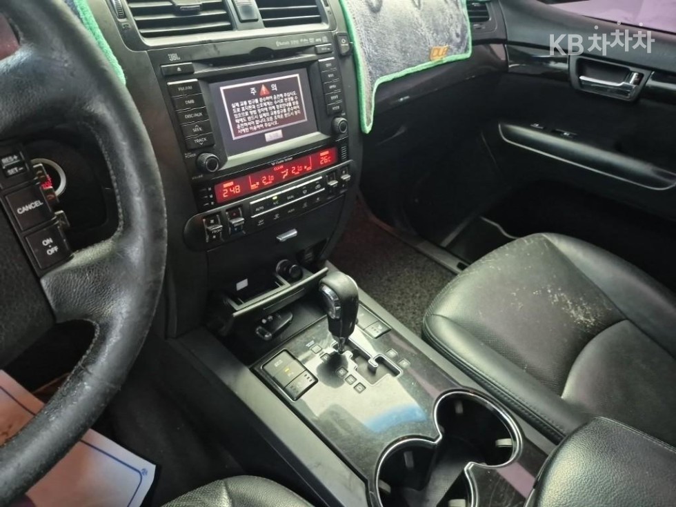 2012 - kia mohave