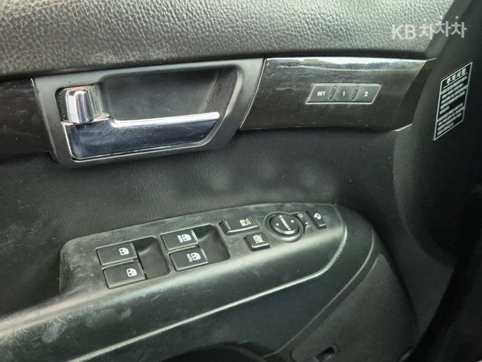 2012 - kia mohave