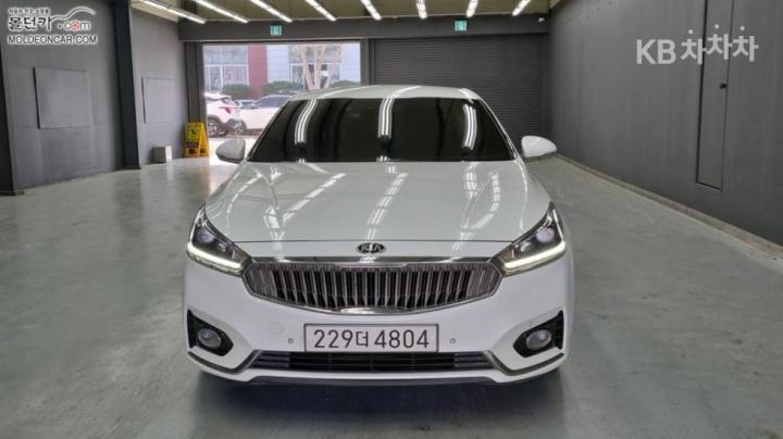 Kia K7 — miniaturë 3