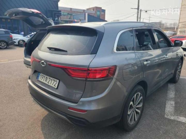 Renault QM6 2.0 LPe 2WD LE 6