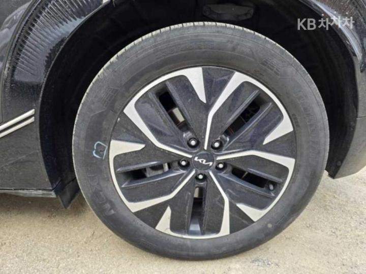 Kia EV6 Standard 4WD Earth 8