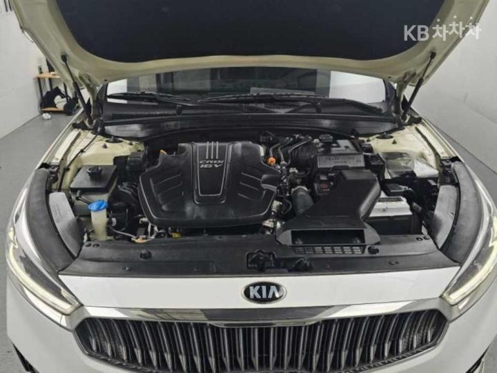 Kia K7 2.2 Diesel Prestige 7
