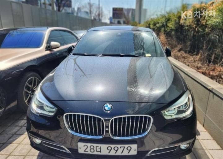 BMW Gran Turismo (GT) 30d xDrive F07 13 year ~ 2