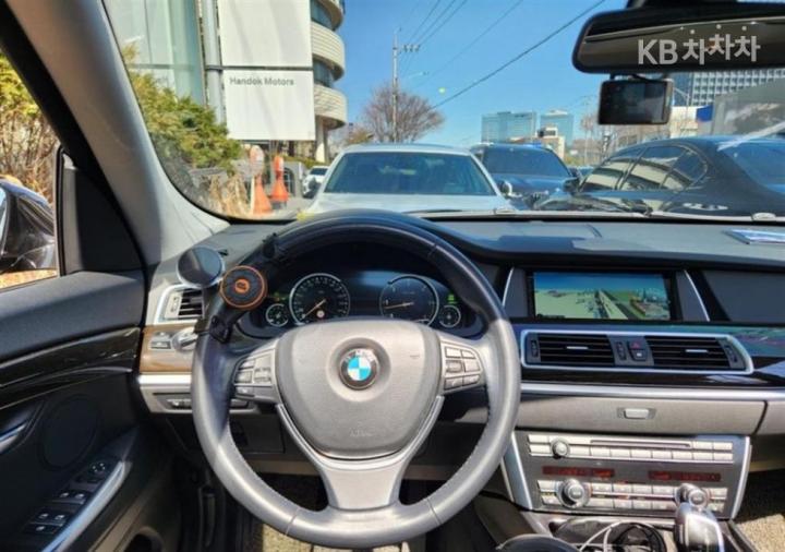 BMW Gran Turismo (GT) 30d xDrive F07 13 year ~ 6