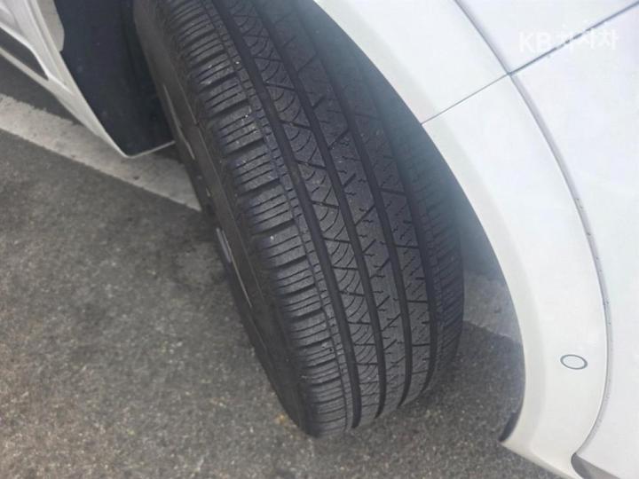 Hyundai Santa Fe TM Hybrid 1.6 HEV 2WD Calligraphy 4