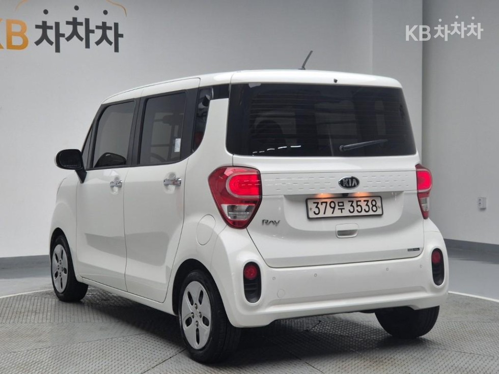 2020 - kia ray
