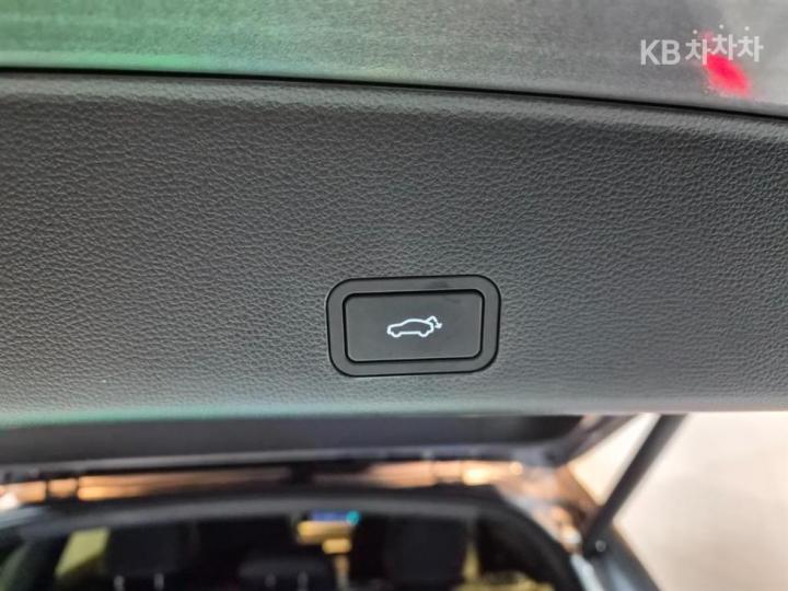 Renault Koleos E-Tech Hybrid Iconic 7