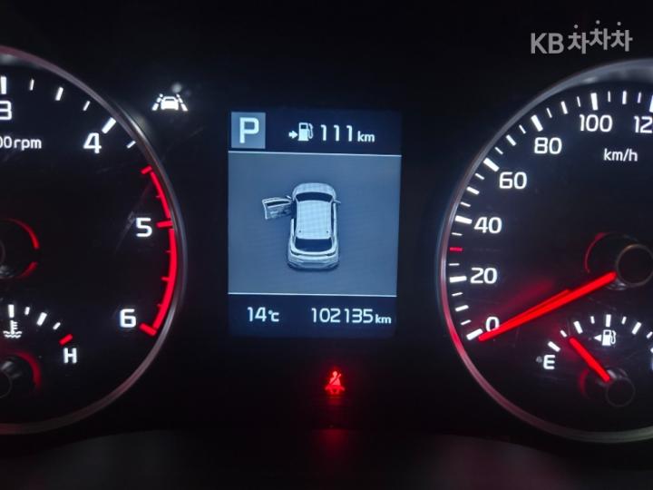 Kia Stonic Diesel 1.6 VGT Trendy 6