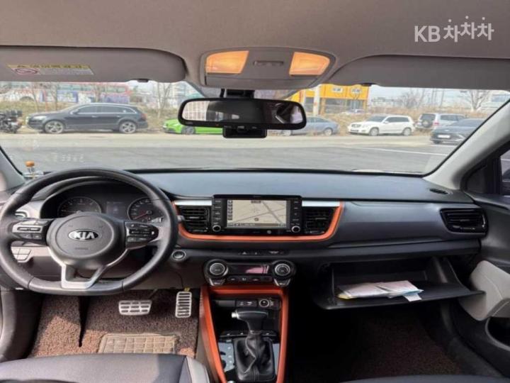 Kia Stonic Diesel 1.6 VGT Prestige 8