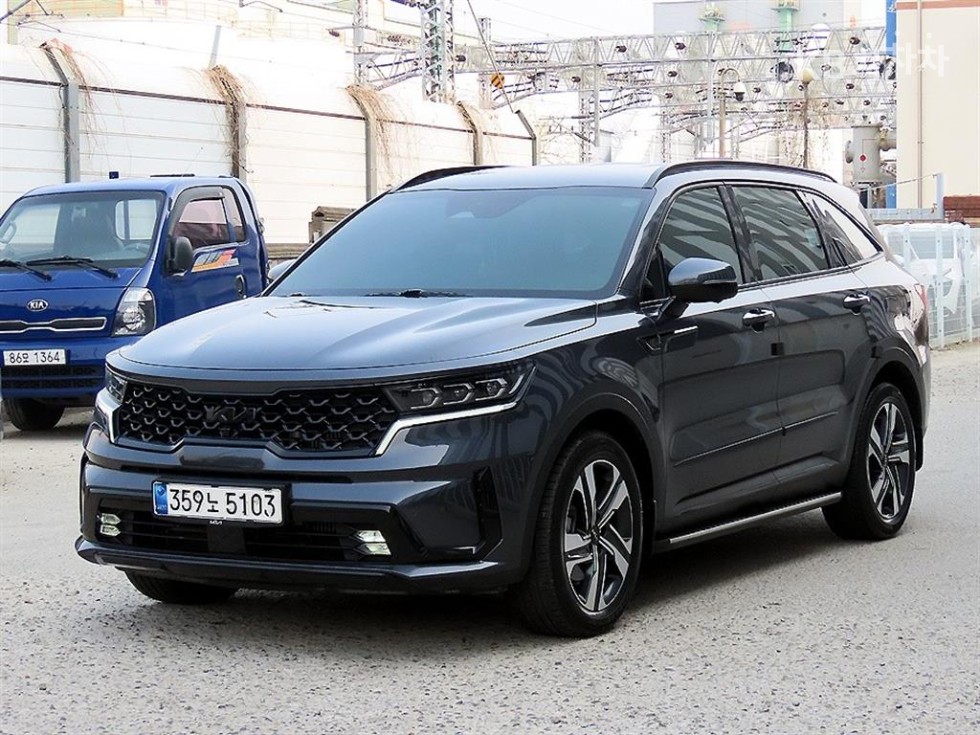 2022 - kia sorento