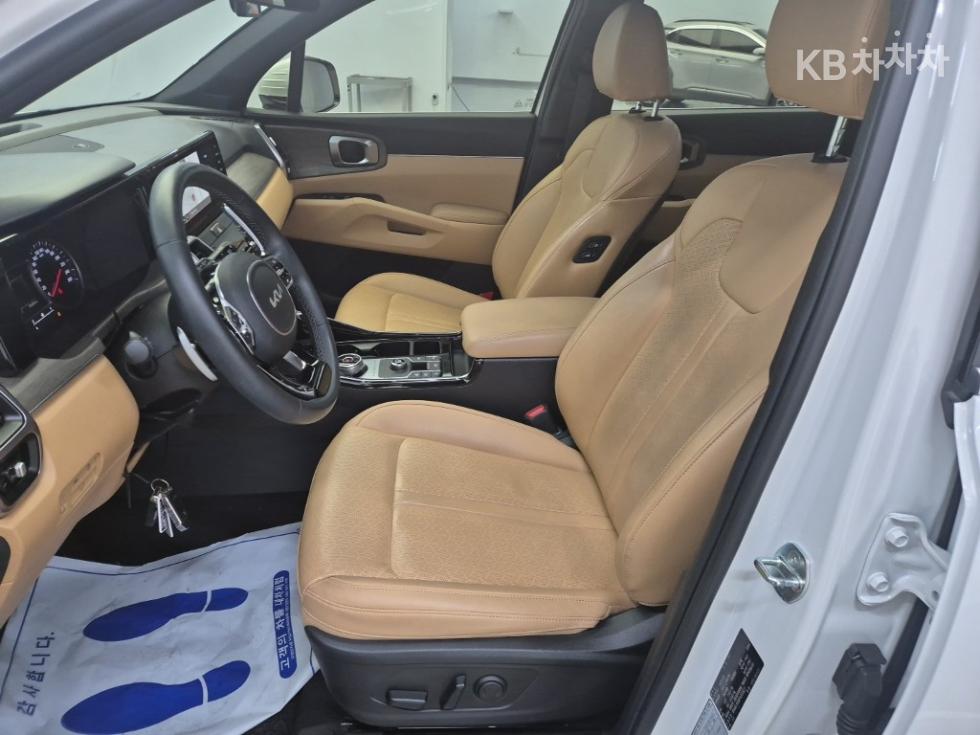 2023 - kia sorento