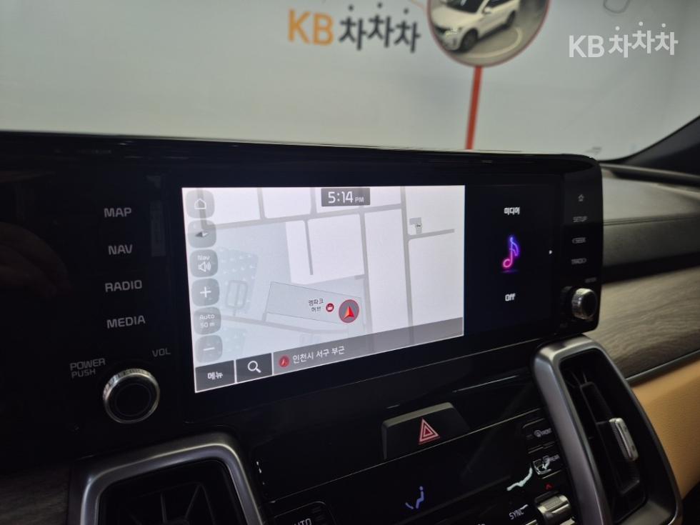 2023 - kia sorento