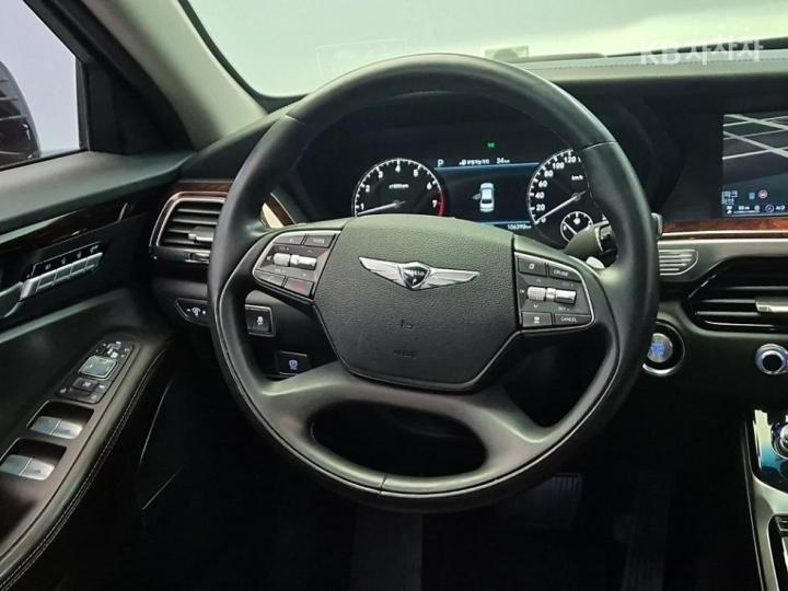 Genesis EQ900 3.8 GDI AWD Premium Luxury 10