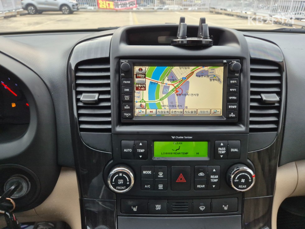 2014 - kia carnival