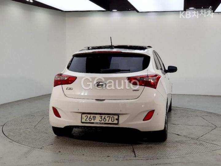 Hyundai i30 New 1.6 VGT PYL 4