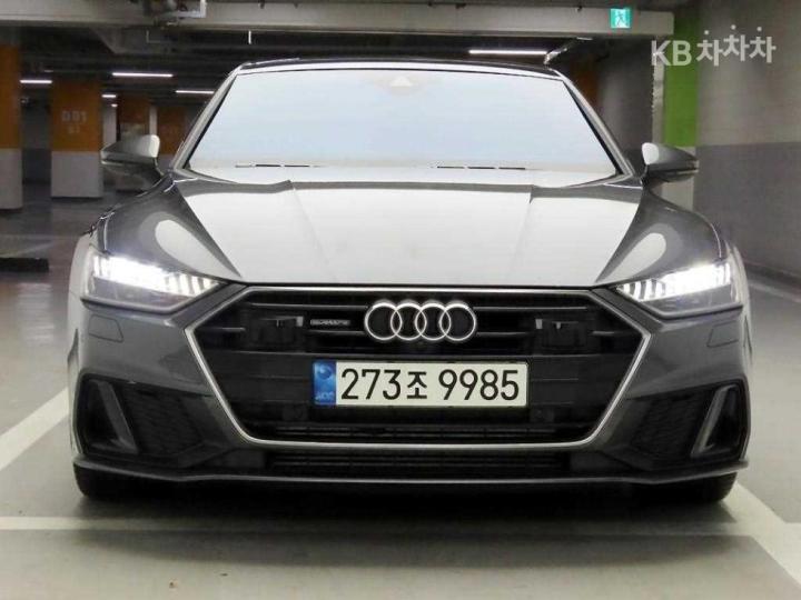 Audi A7 4K8 55 TFSI Quattro Premium 2