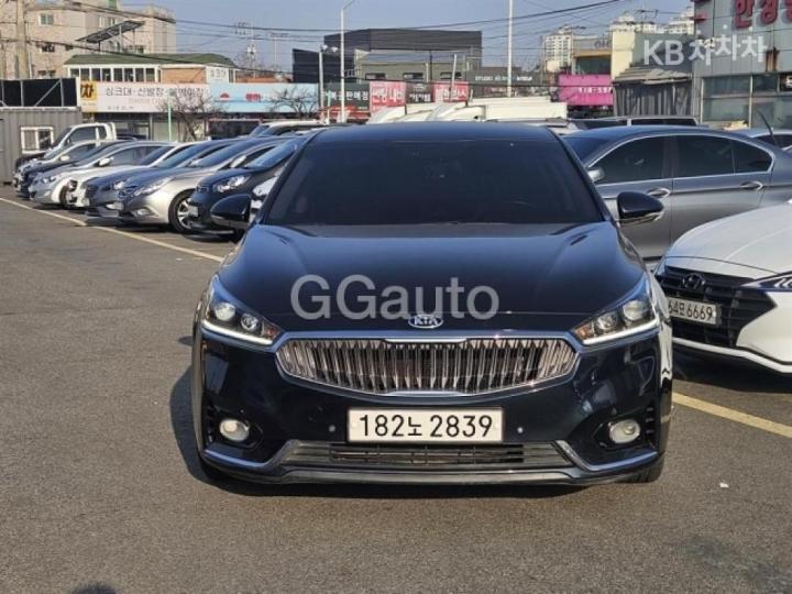 Kia K7 3.0 LPI Luxury 2