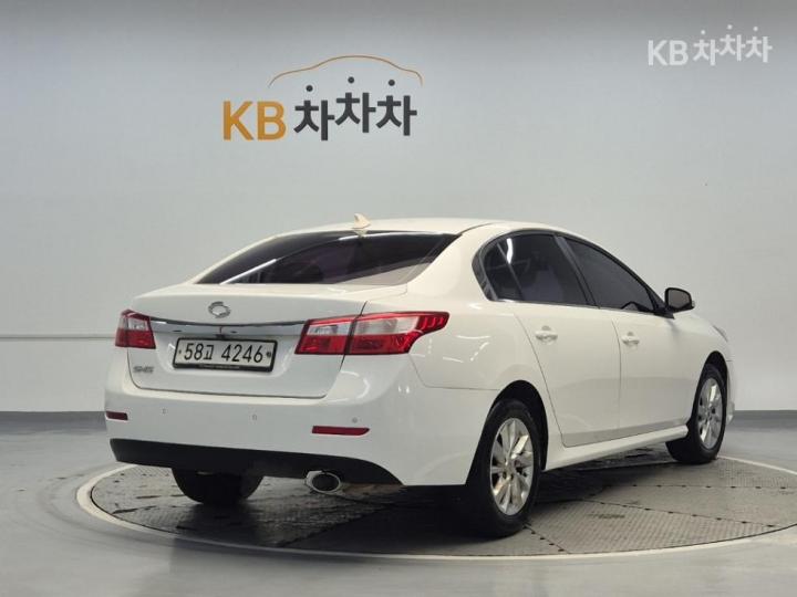 Renault SM5 Nova Classic 4