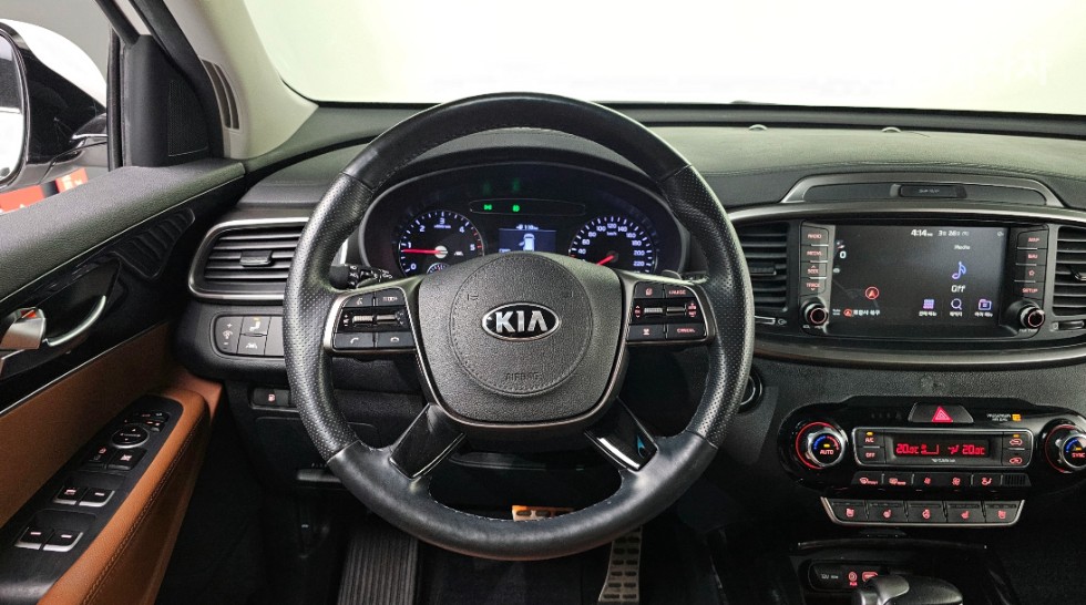 2020 - kia sorento