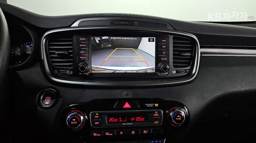 2020 - kia sorento