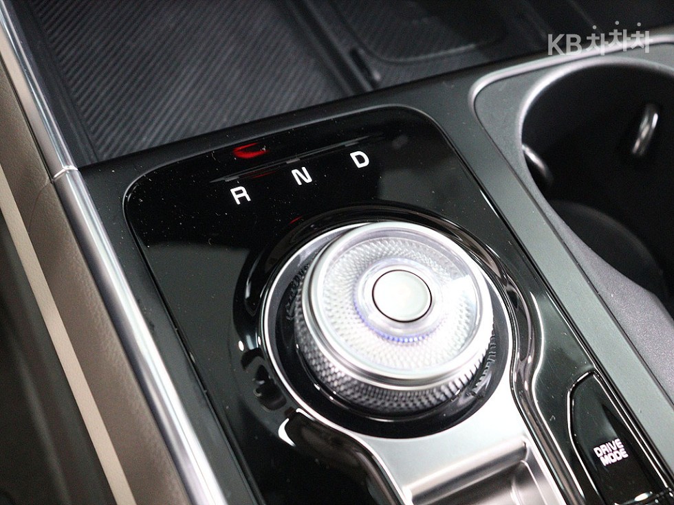 2024 - kia carnival